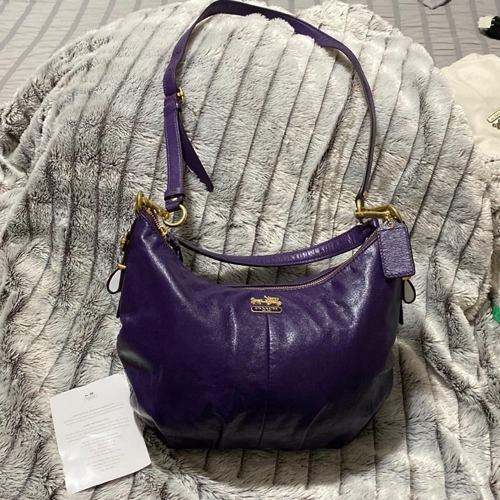 Coach Madison plum leather convertible handbag NWOT 15959